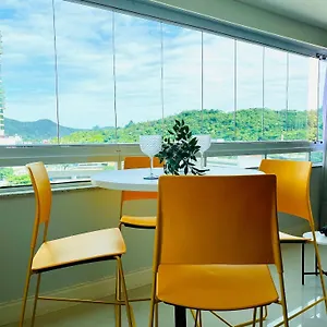 Estilo Tok & Stok Ape Moderno Balneário Camboriú